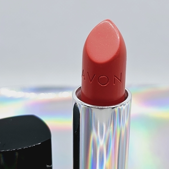 Avon Mellow Melon True Color Lipstick - Picture 6 of 6